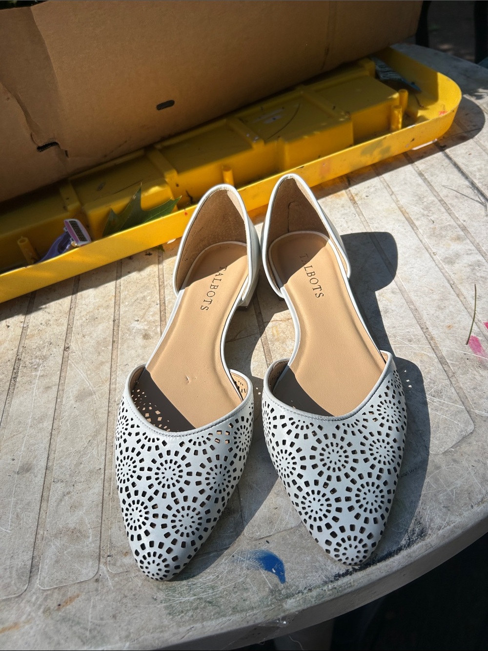 Talbots White Laser-Cut Pointed D'Orsay Flats
